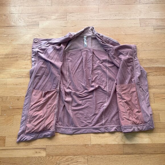 Lululemon Coast Wrap - size 4 - Picture 3 of 9